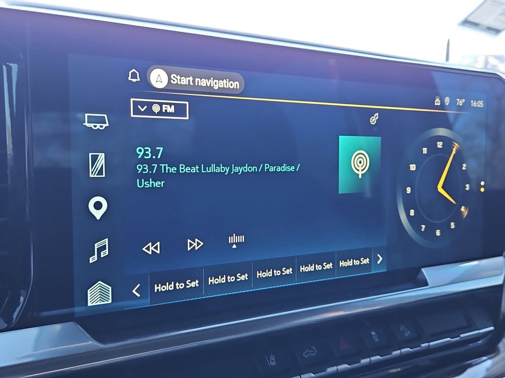 Used 2024 Chevrolet Silverado 3500 LT w/ Convenience Package image 22