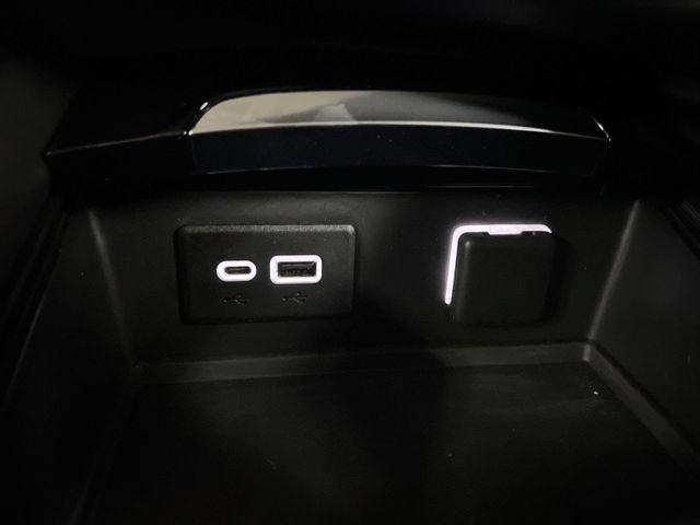Certified 2022 Buick Envision Preferred FWD image 33