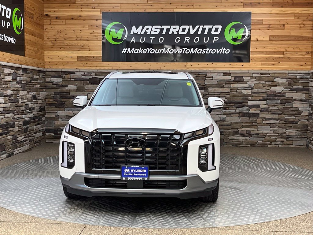 Used 2023 Hyundai Palisade SEL w/ Premium Package AWD/4WD image 4