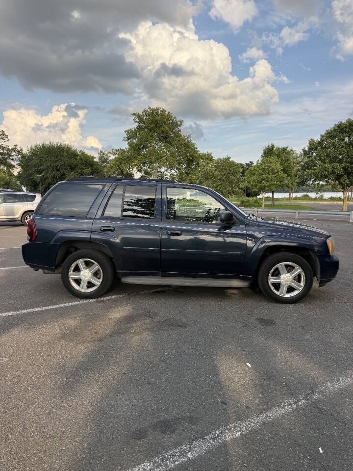 Used 2008 Chevrolet TrailBlazer 4WD image 6