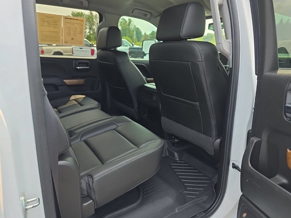 Used 2019 Chevrolet Silverado 2500 LTZ w/ Duramax Plus Package AWD/4WD image 31