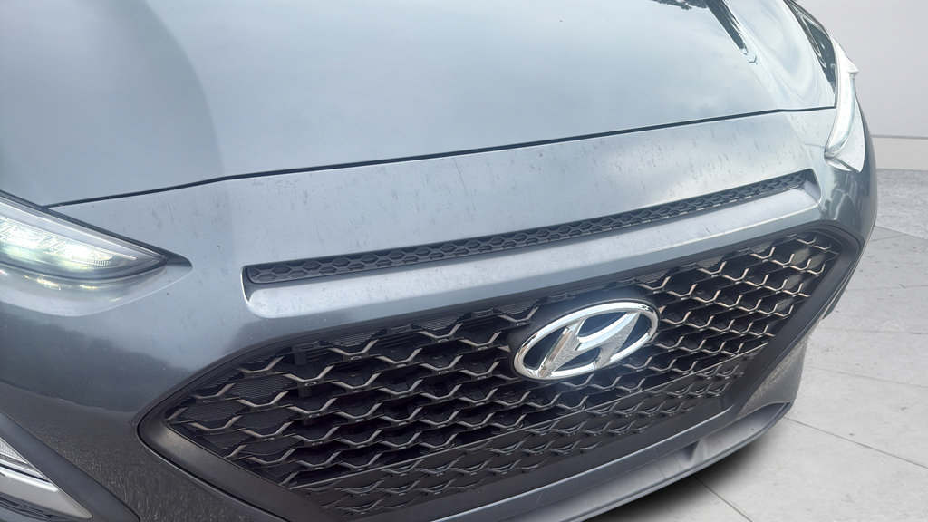 Used 2018 Hyundai Kona SE FWD image 23