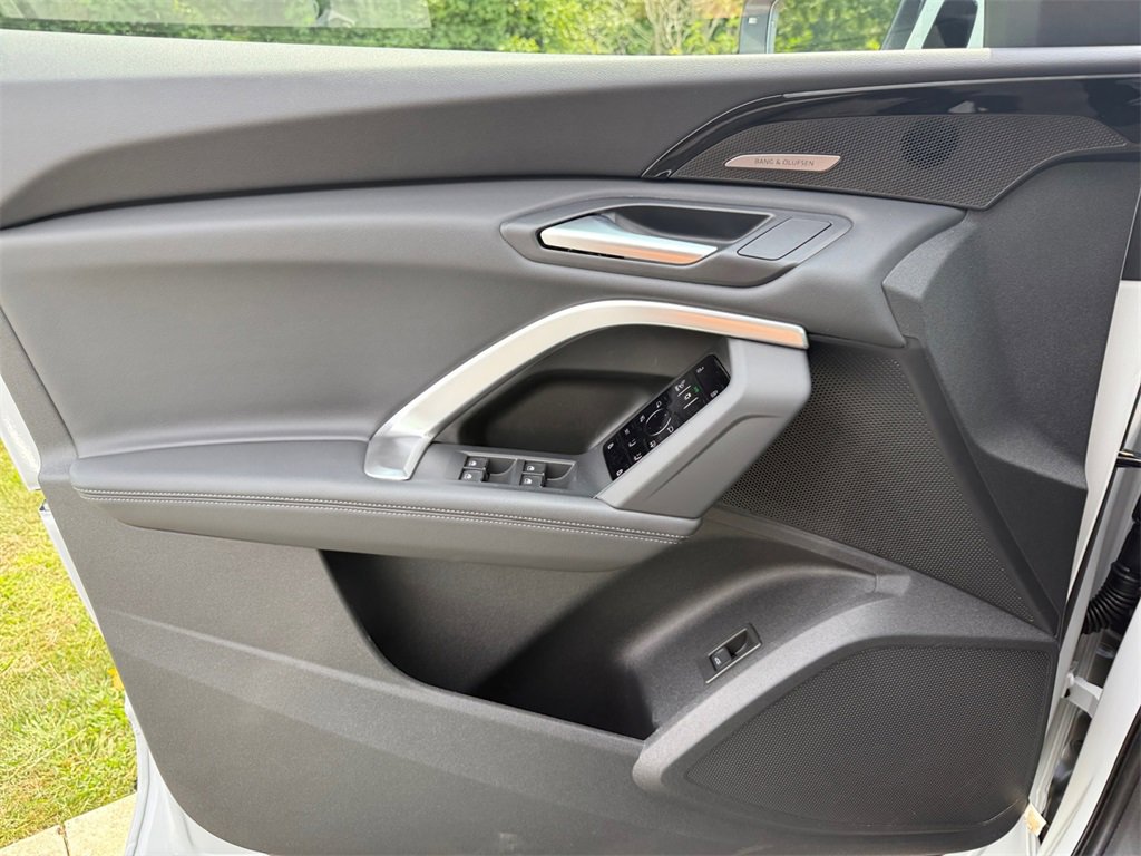 New 2025 Audi Q5 2.0T Premium Plus image 25