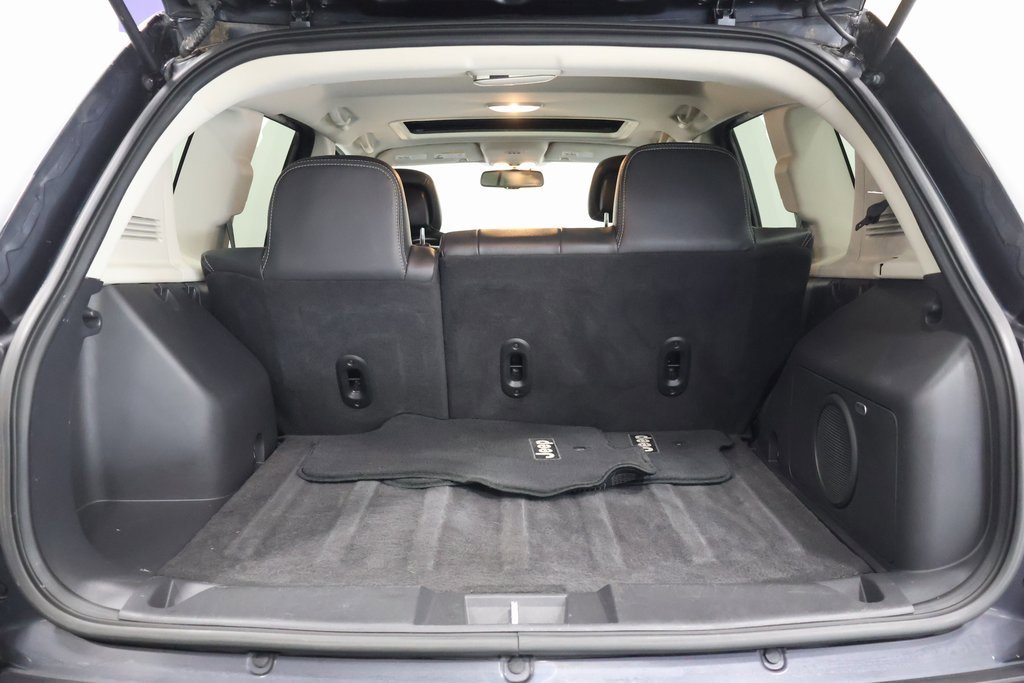 Used 2014 Jeep Compass Latitude w/ Sun/Sound Group image 27