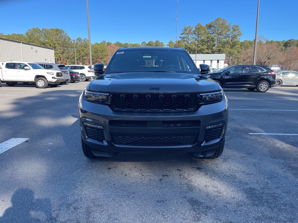 New 2025 Jeep Grand Cherokee L Limited w/ MOPAR Finishing Package image 3