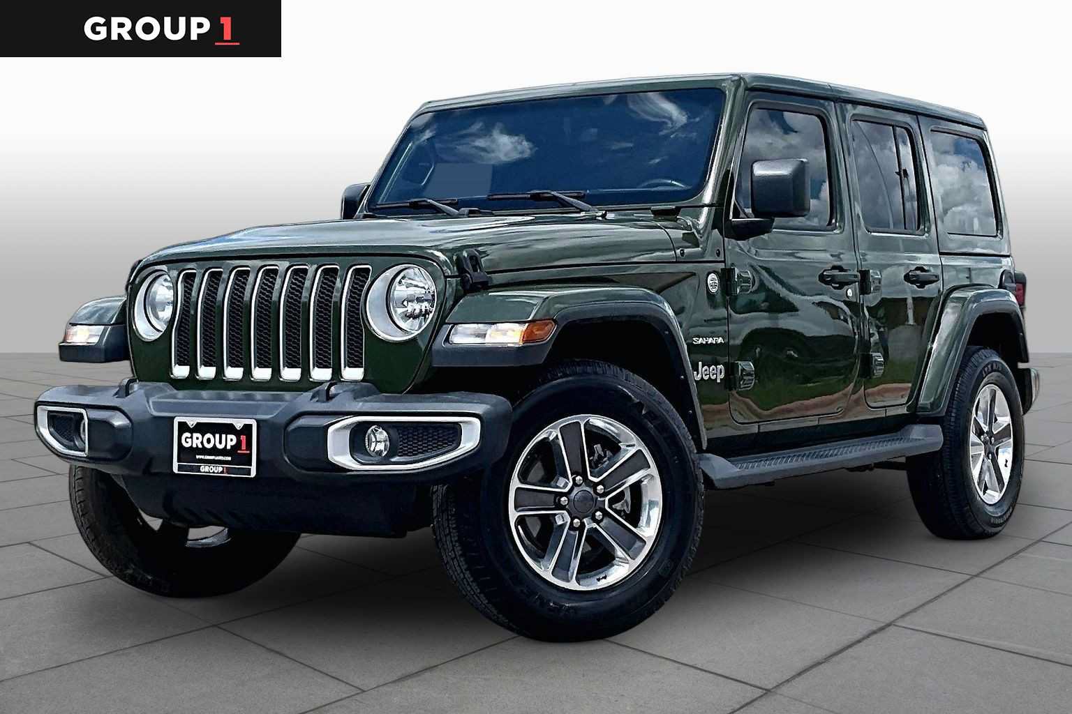 Used 2022 Jeep Wrangler Unlimited Sahara AWD/4WD image 1