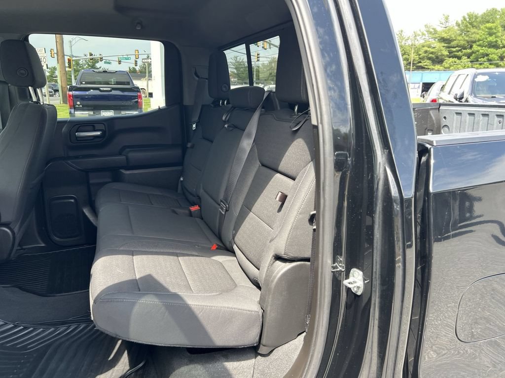 Used 2021 Chevrolet Silverado 1500 LT w/ Convenience Package II AWD/4WD image 23