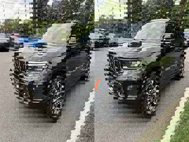 Certified 2022 Jeep Grand Cherokee L Overland image 4