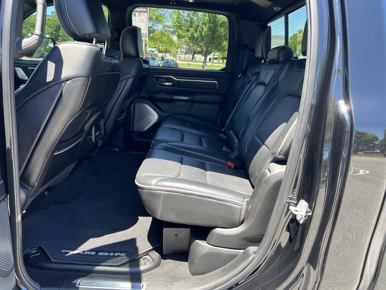 Used 2019 RAM 1500 Limited AWD/4WD image 9