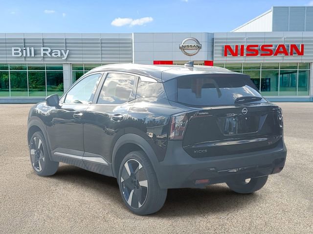 Certified 2025 Nissan Kicks SR w/ SR Premium Package FWD image 3