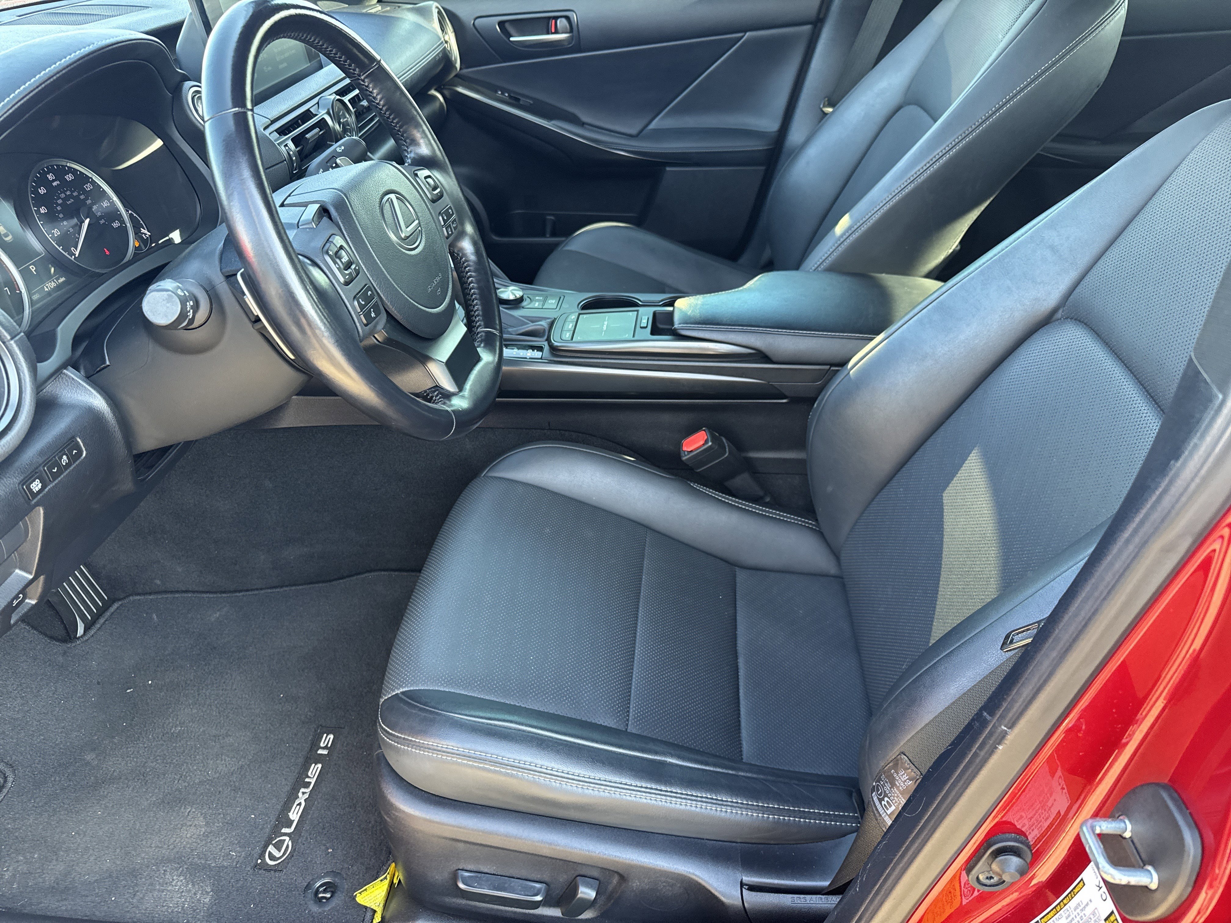 Used 2023 Lexus IS 300 IS 300 image 10