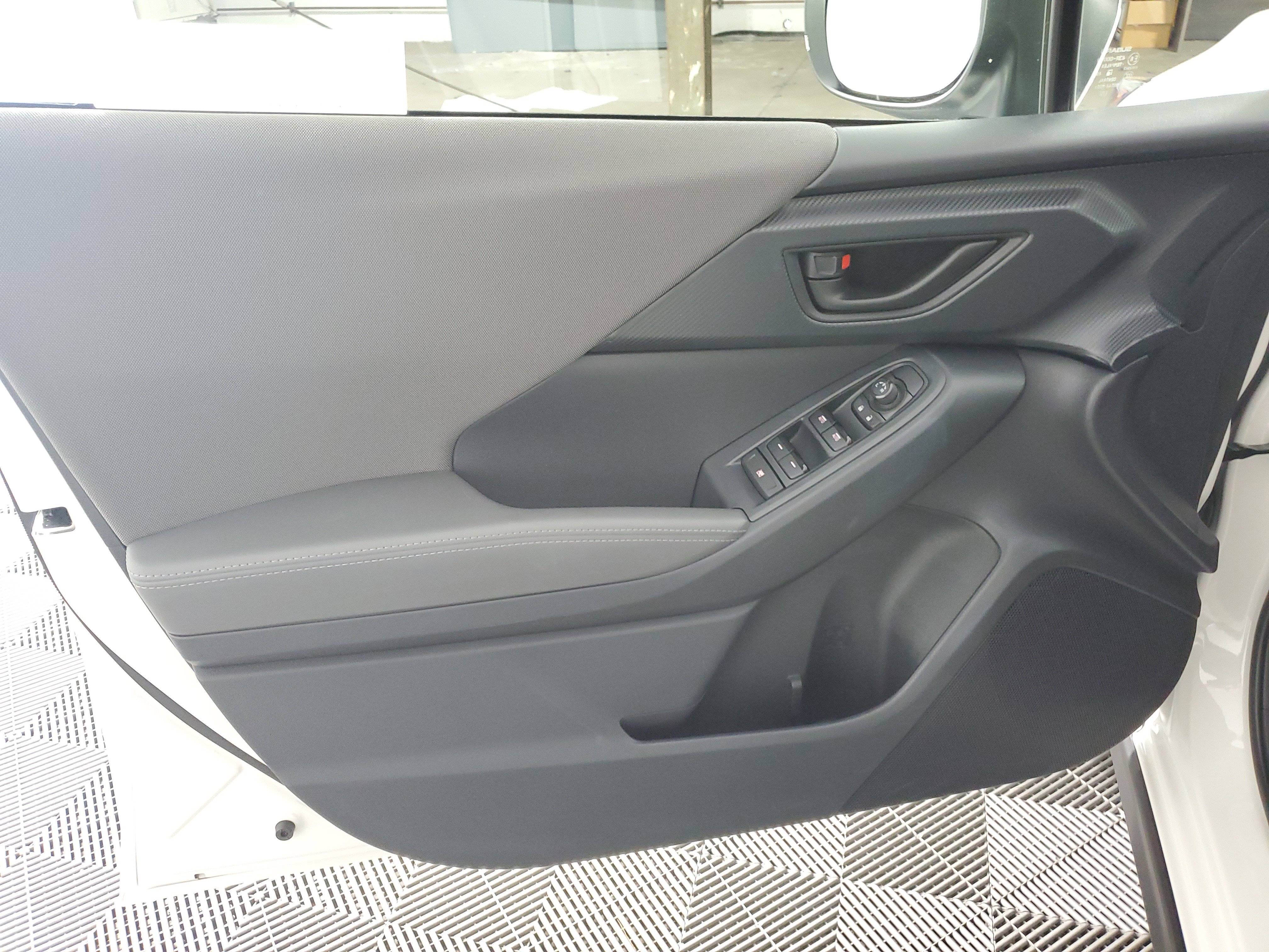 Used 2025 Subaru Crosstrek 2.0i Premium w/ Crosstrek Mirror Package image 27