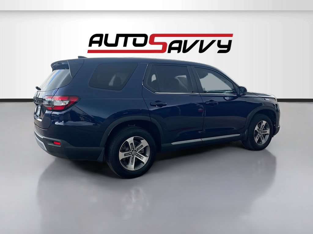 Used 2025 Honda Pilot EX-L image 7