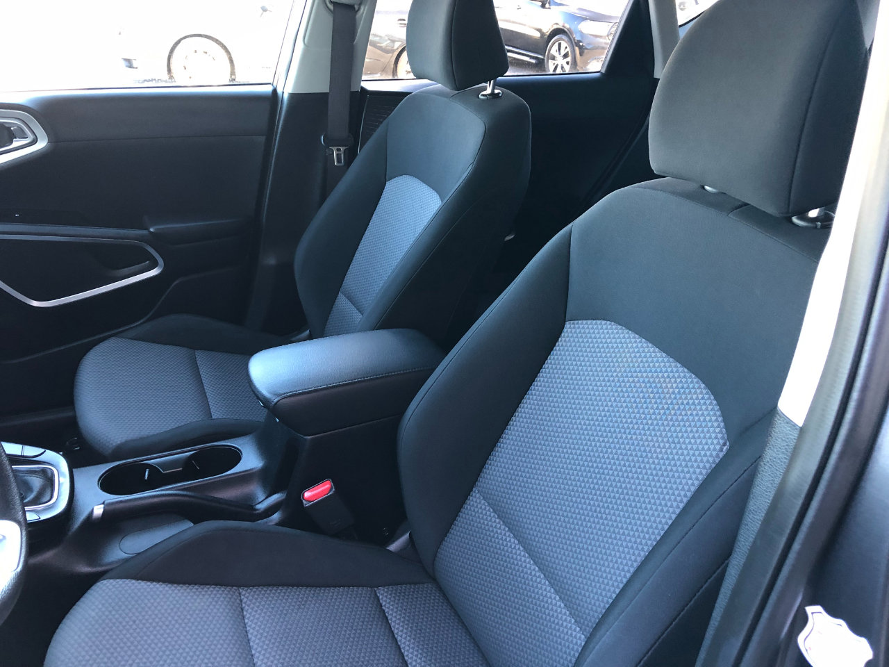 Used 2023 Kia Soul LX w/ Option Group 015 image 12