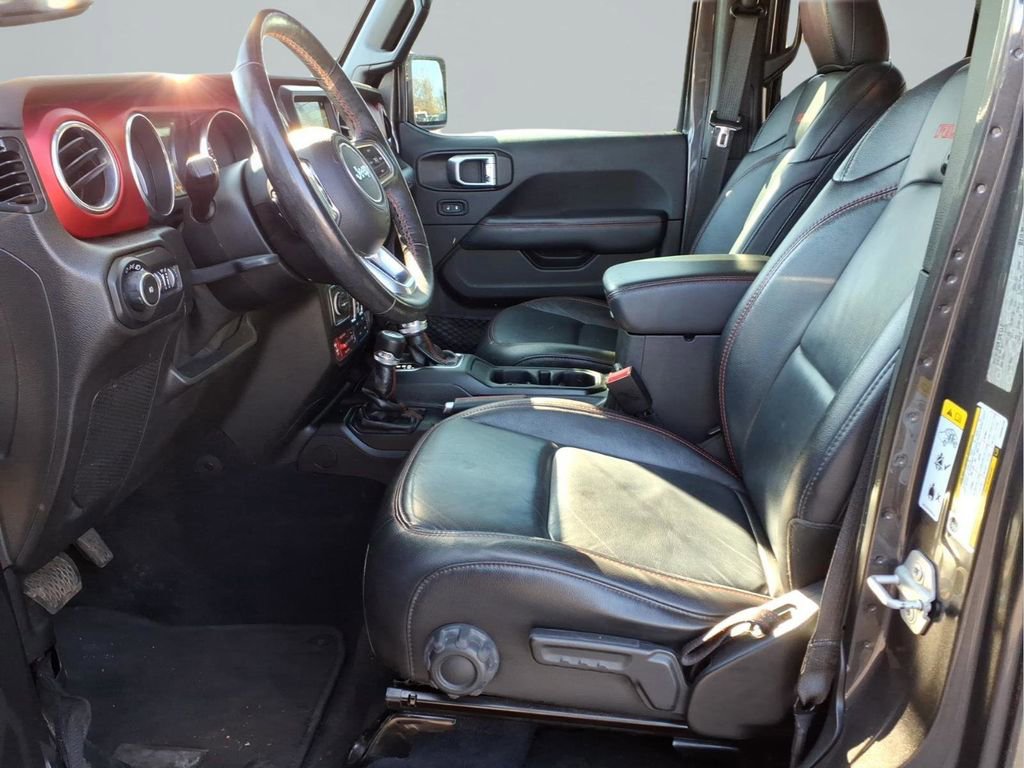 Used 2019 Jeep Wrangler Unlimited Rubicon w/ Dual Top Group image 26