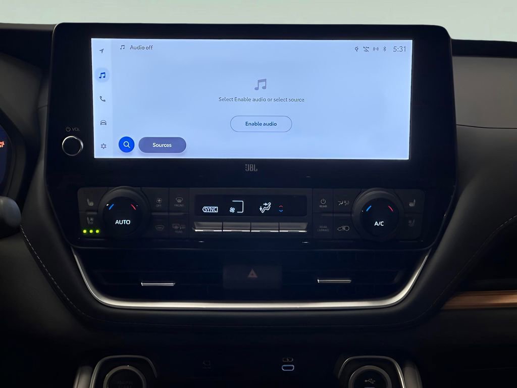 Used 2024 Toyota Grand Highlander XLE image 33