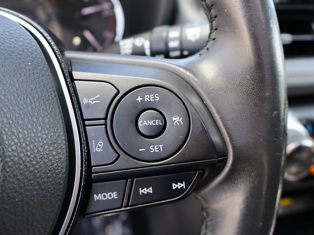 Used 2019 Toyota RAV4 Limited w/ Advanced Technology Package AWD/4WD image 41