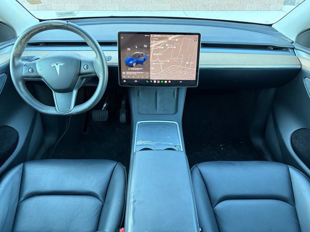 Used 2024 Tesla Model Y Long Range AWD/4WD image 12