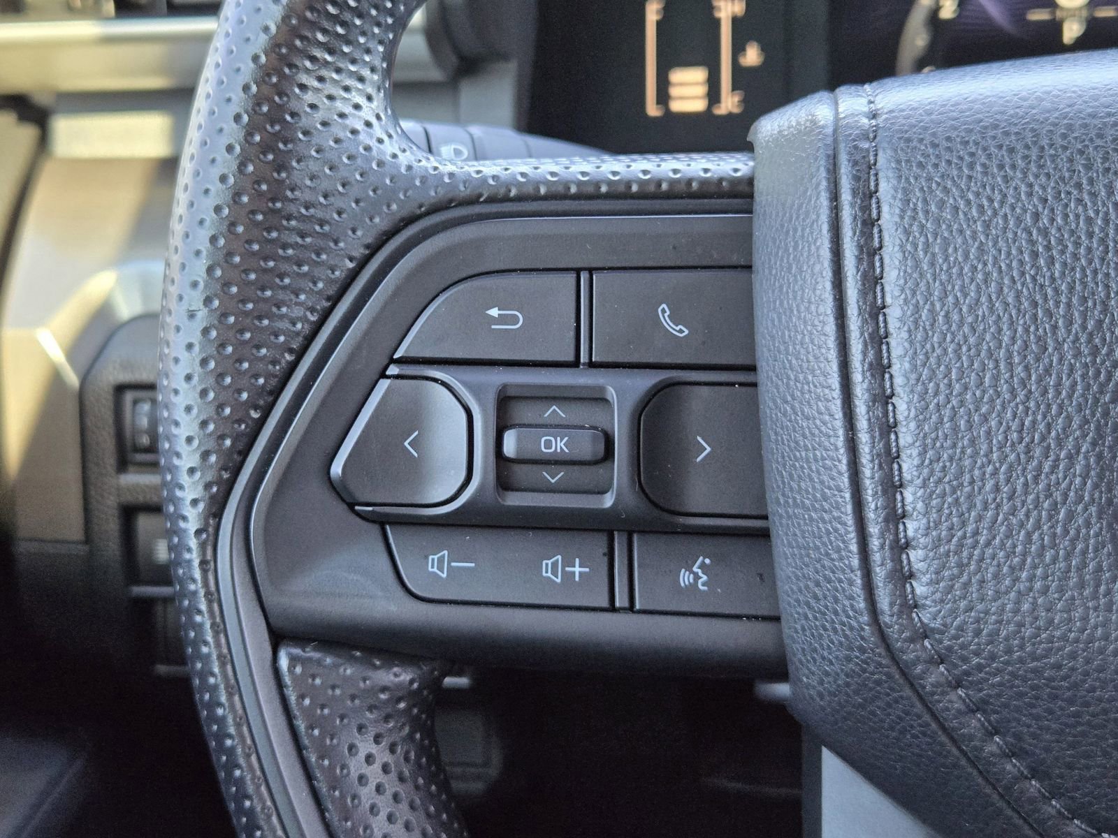 Used 2024 Toyota Tacoma SR5 image 28