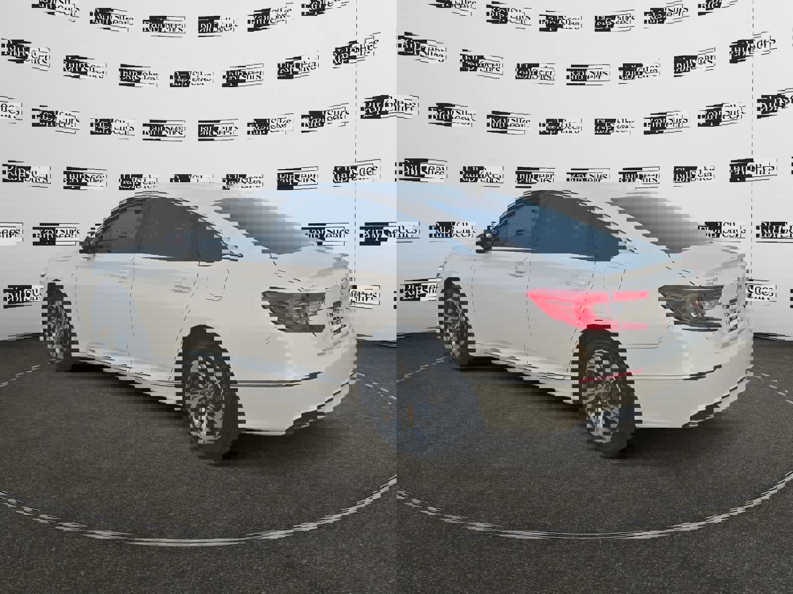 Used 2018 Honda Accord EX-L image 4