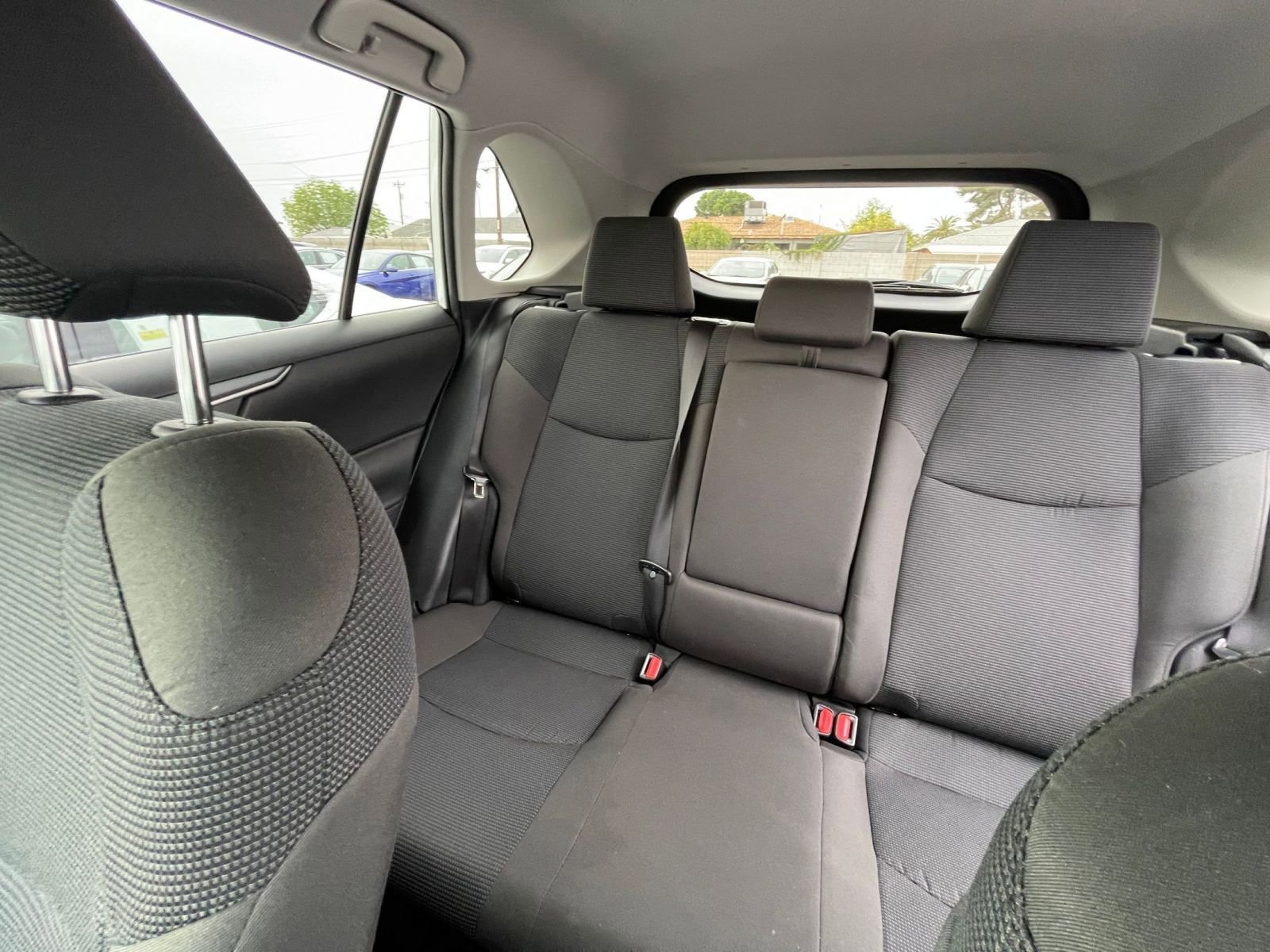 Used 2025 Toyota RAV4 LE image 38