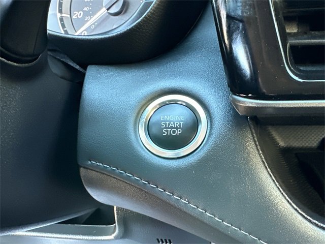 Certified 2025 Toyota Highlander XLE image 36