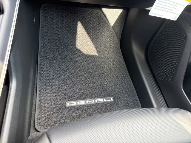 New 2026 GMC Terrain Denali image 42