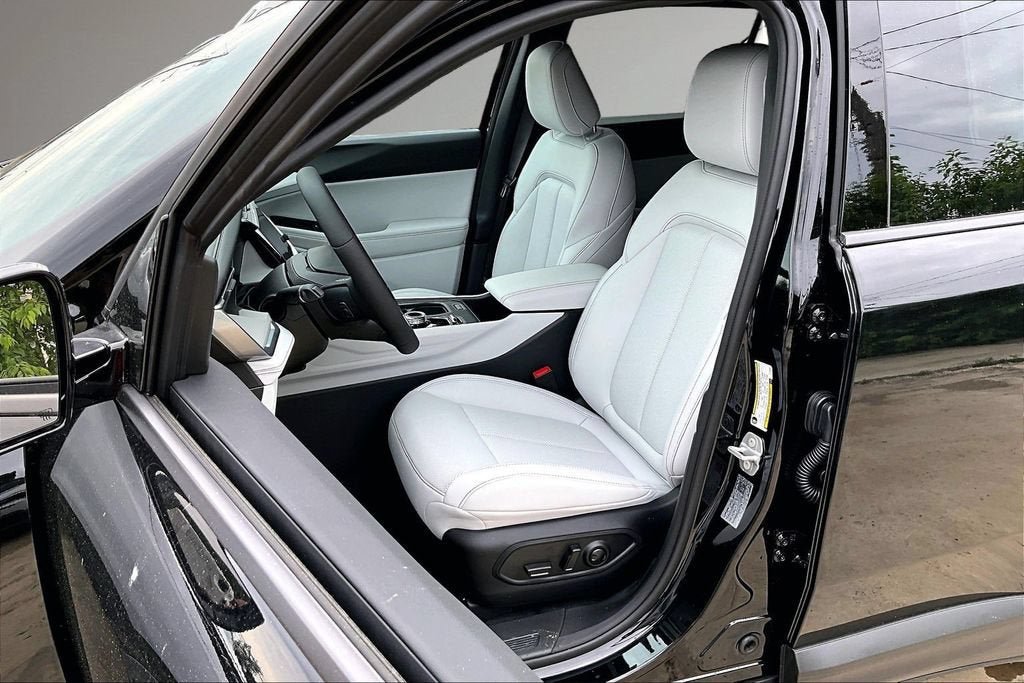 New 2026 Jeep Cherokee Limited AWD/4WD image 11