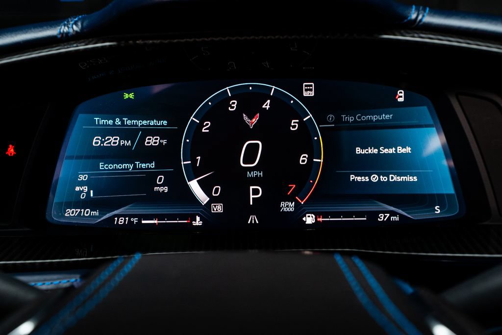 Used 2022 Chevrolet Corvette Stingray Premium Cpe w/ Battery Protection Package RWD image 32