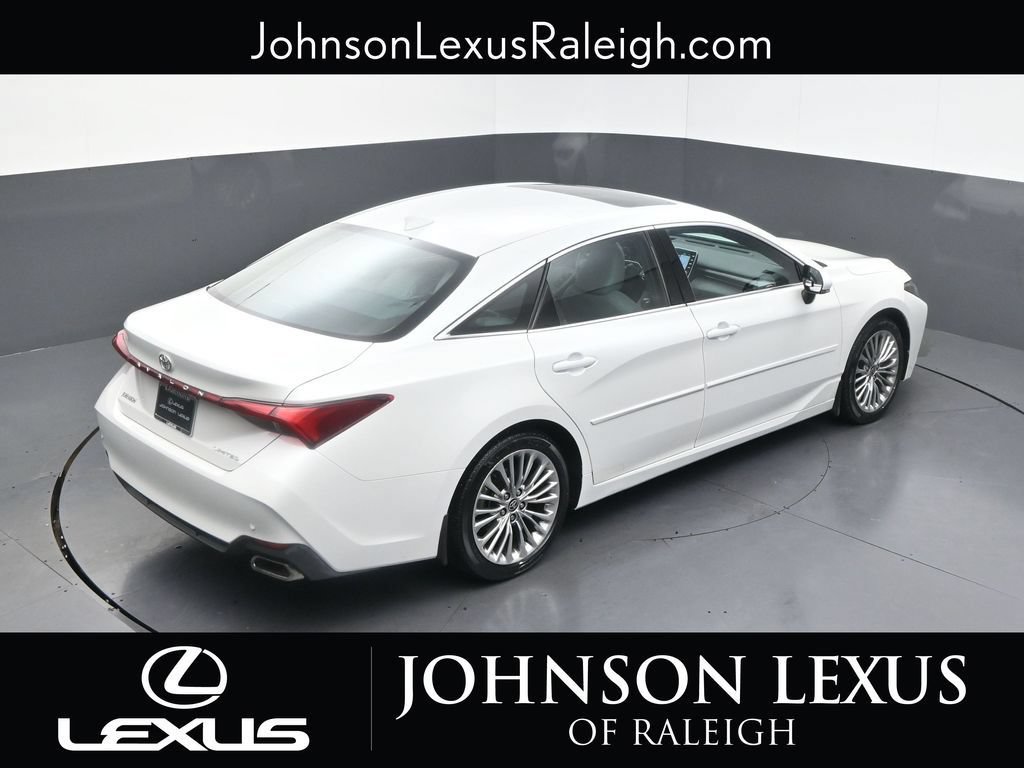 Used 2021 Toyota Avalon Limited w/ Advanced Safety Package FWD image 27