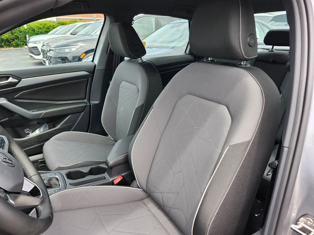 New 2025 Volkswagen Jetta Sport image 11