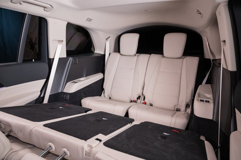 New 2026 Mercedes-Benz GLS 580 4MATIC image 31
