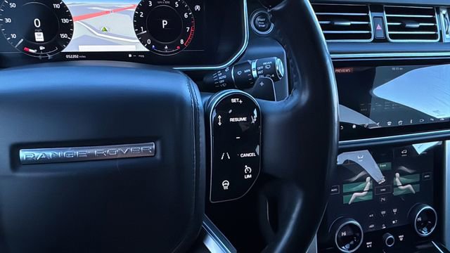 Used 2019 Land Rover Range Rover HSE image 24