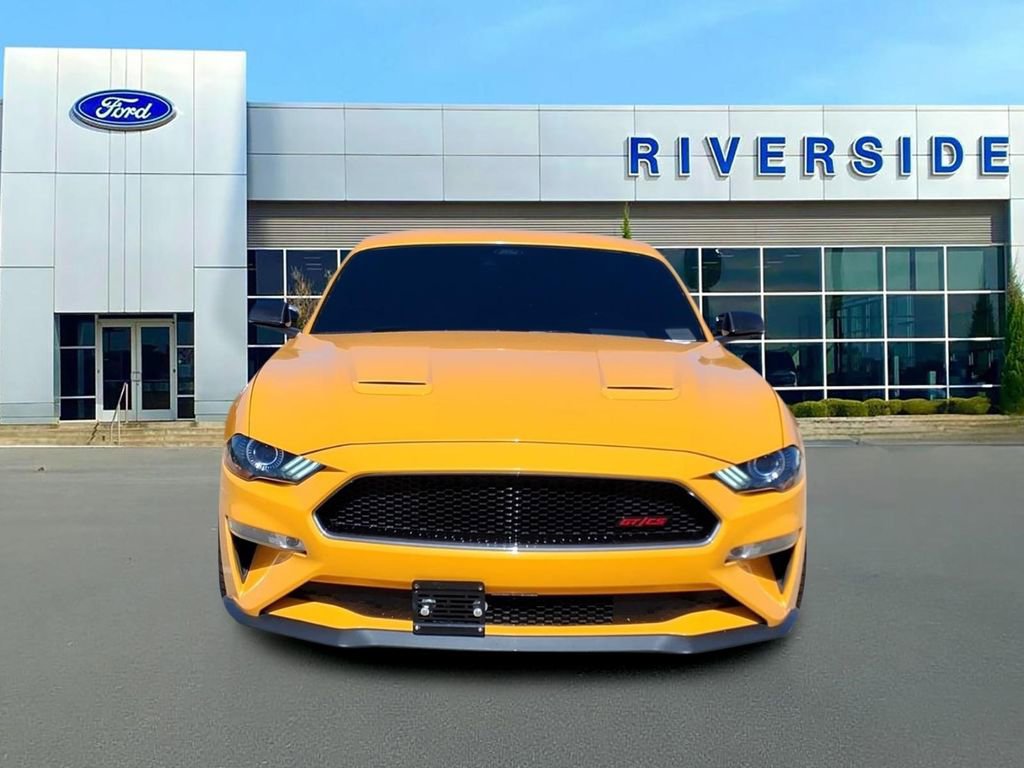 Used 2022 Ford Mustang GT Premium w/ Equipment Group 401A RWD image 2