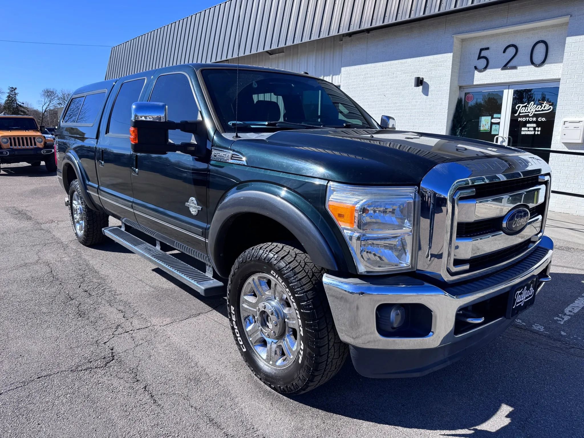 Used 2015 Ford F250 Lariat w/ Lariat Ultimate Package image 2