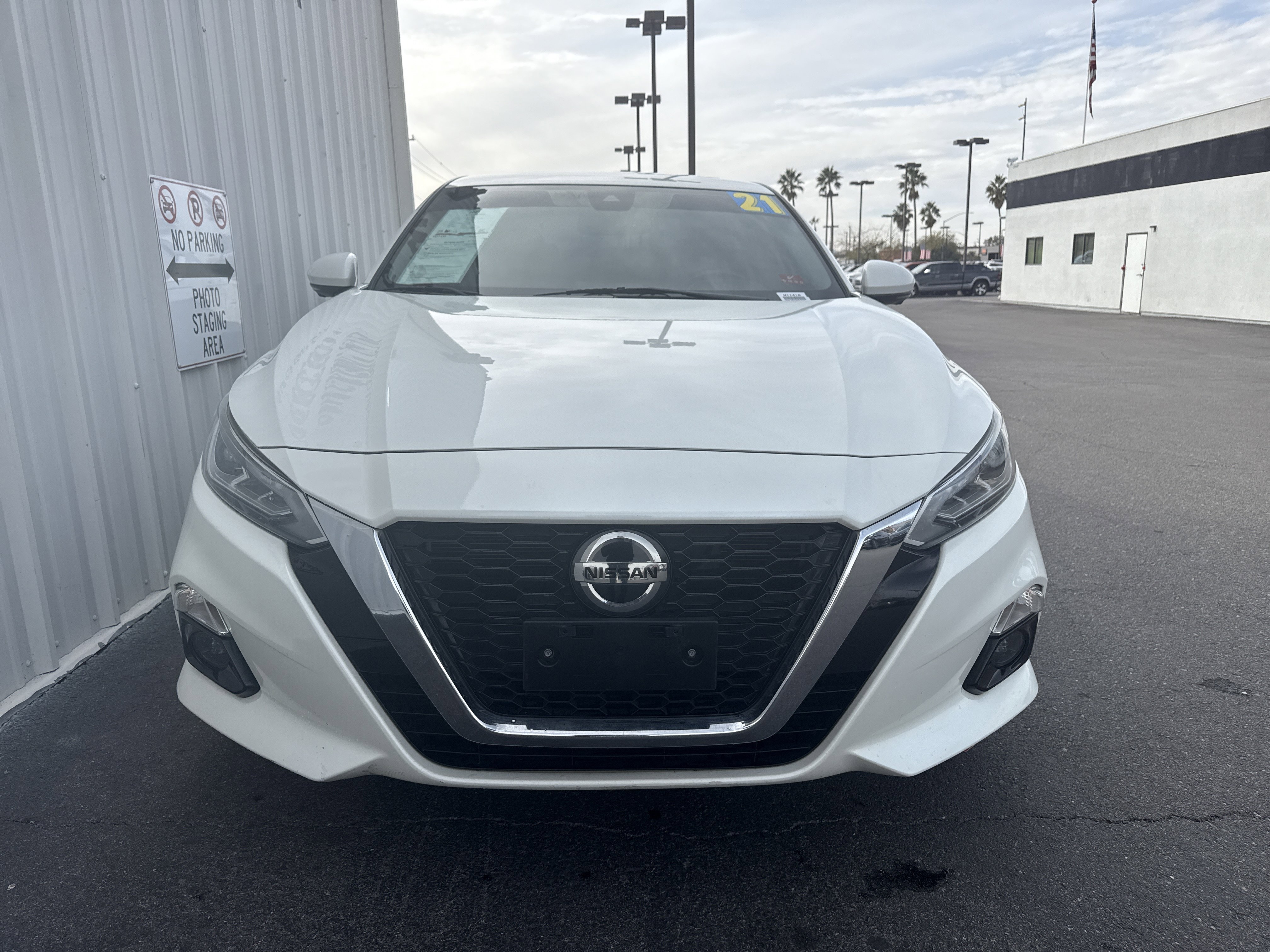 Used 2021 Nissan Altima 2.5 Platinum image 4