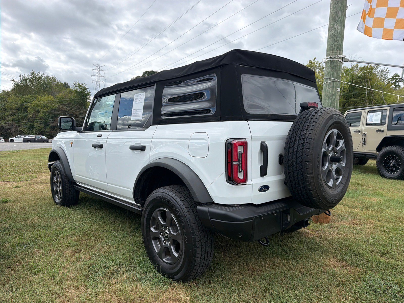 Used 2021 Ford Bronco Badlands AWD/4WD image 8
