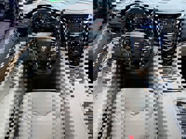 Used 2020 Cadillac Escalade Luxury image 14