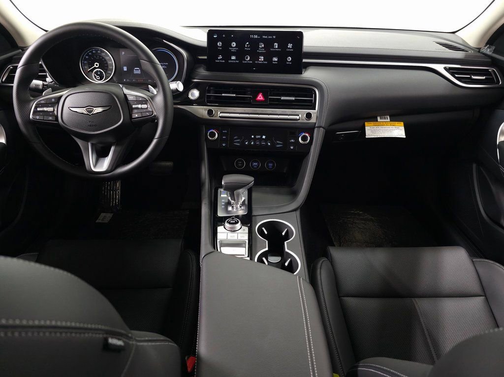 Used 2026 Genesis G70 2.5T image 9