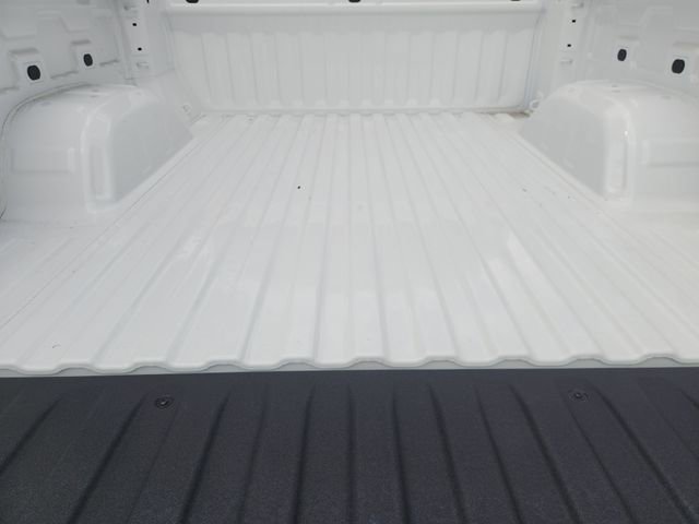 New 2026 Chevrolet Silverado 1500 W/T AWD/4WD image 32