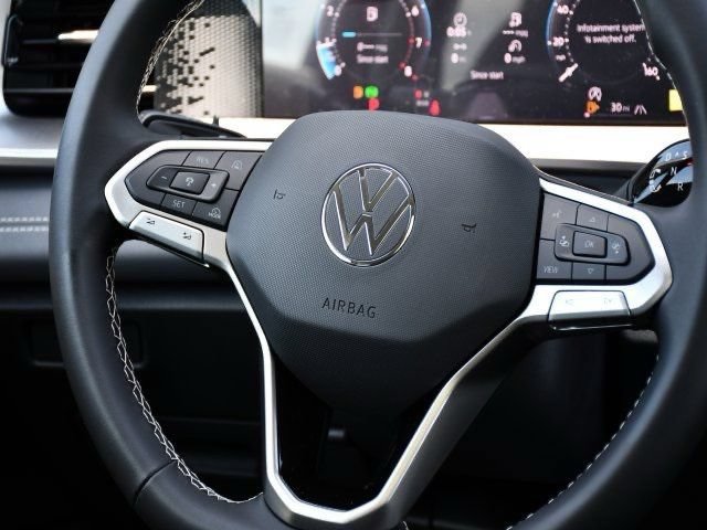 New 2026 Volkswagen Tiguan SE AWD/4WD image 20