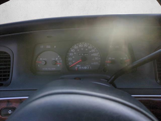 Used 2002 Mercury Grand Marquis GS image 11