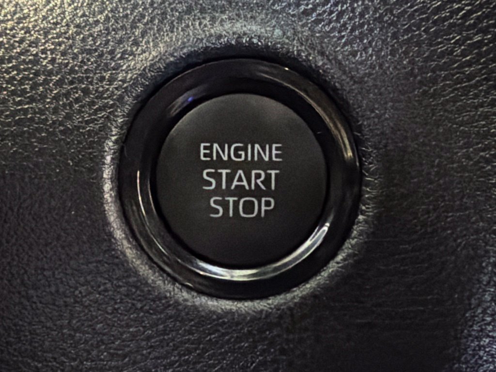 Certified 2025 Toyota Tundra SR5 AWD/4WD image 28