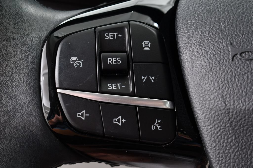 Used 2023 Ford Escape Active w/ Tech Pack #2 AWD/4WD image 32