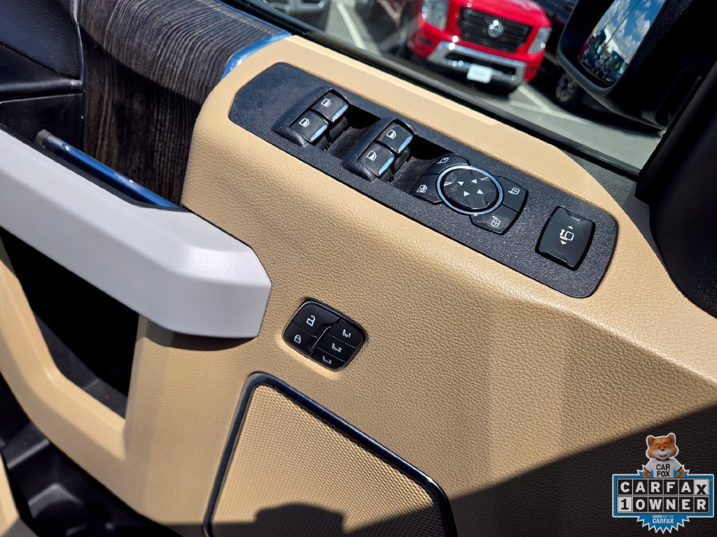 Used 2021 Ford F250 Lariat w/ Chrome Package AWD/4WD image 17