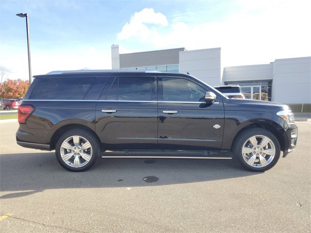 Used 2022 Ford Expedition Max King Ranch image 8