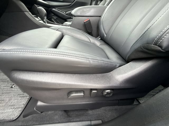 Used 2026 Subaru Ascent Limited AWD/4WD image 12