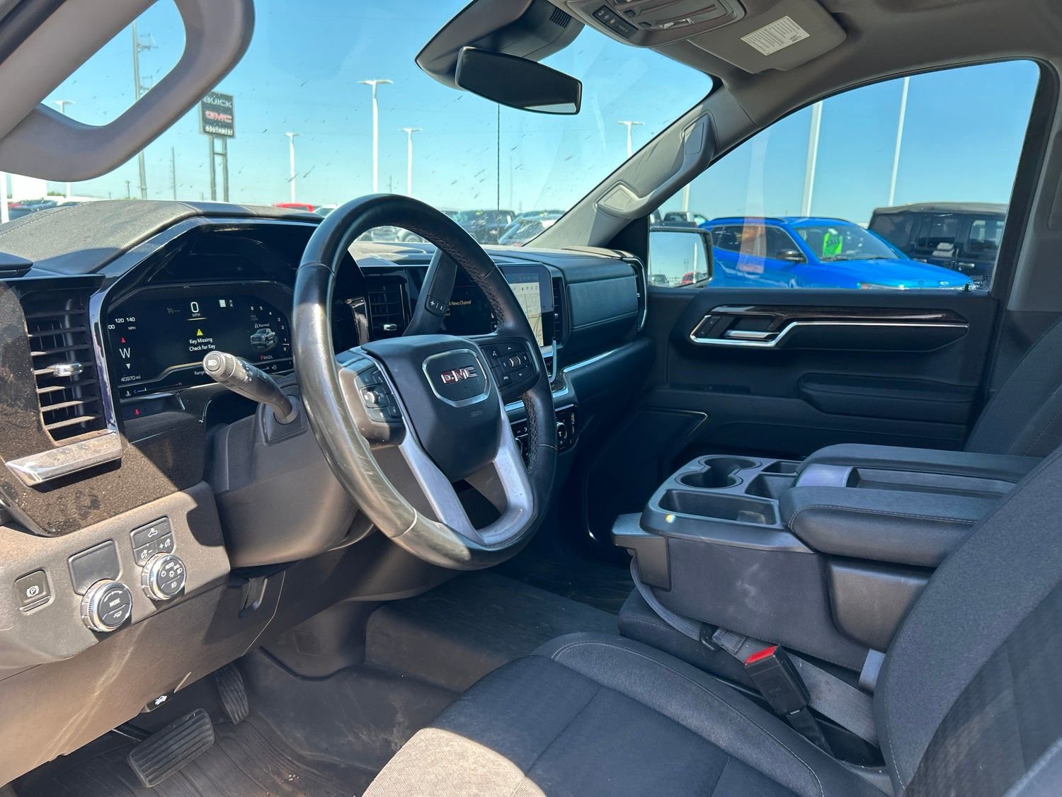 Used 2023 GMC Sierra 1500 Elevation RWD image 12