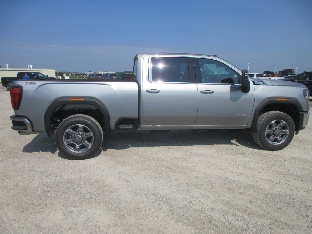 New 2026 GMC Sierra 2500 SLE w/ SLE Value Package; AWD/4WD image 3