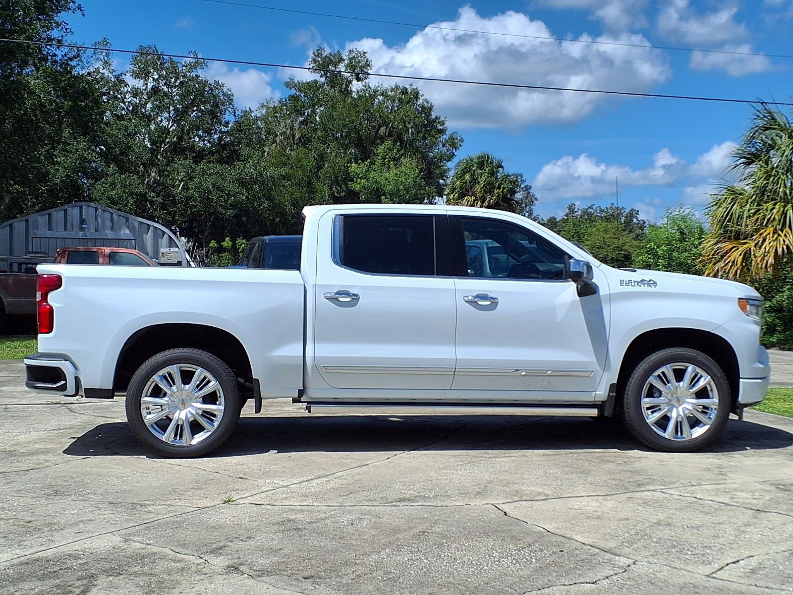 New 2026 Chevrolet Silverado 1500 High Country AWD/4WD image 3